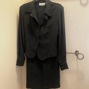 Galinda Wang 100% silk two piece blouse and skirt